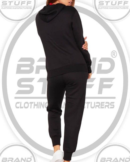 Women’s Custom Streetwear Sweatsuits Manufacturer | B2B Private Label Supplier
