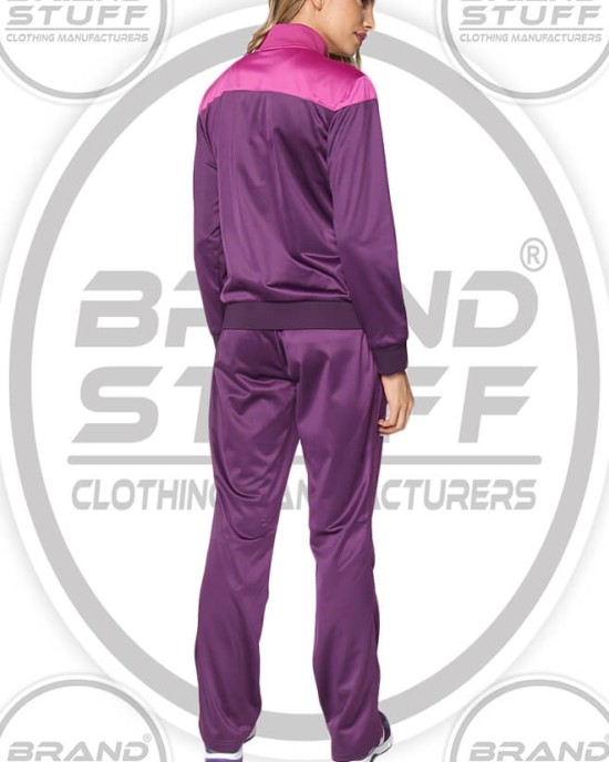 Custom Women’s Polyester & Nylon Tracksuits | Streetwear Style Manufacturer