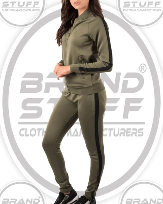 Women’s Polyester Tracksuit Manufacturer | Custom Streetwear & Fitness Sets
